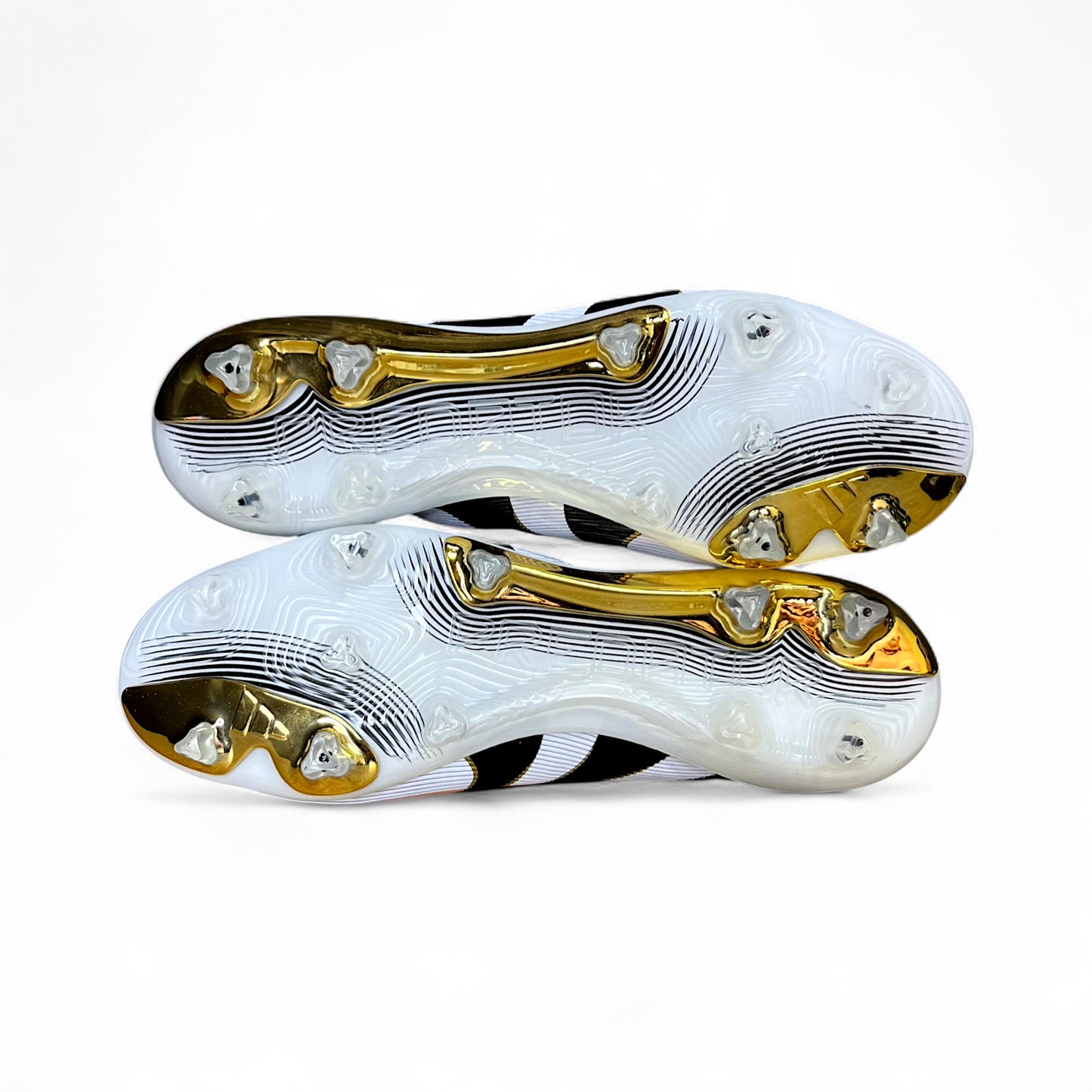 Adidas Predator Accuracy+ Teamgeist – Blanco / Oro / Negro