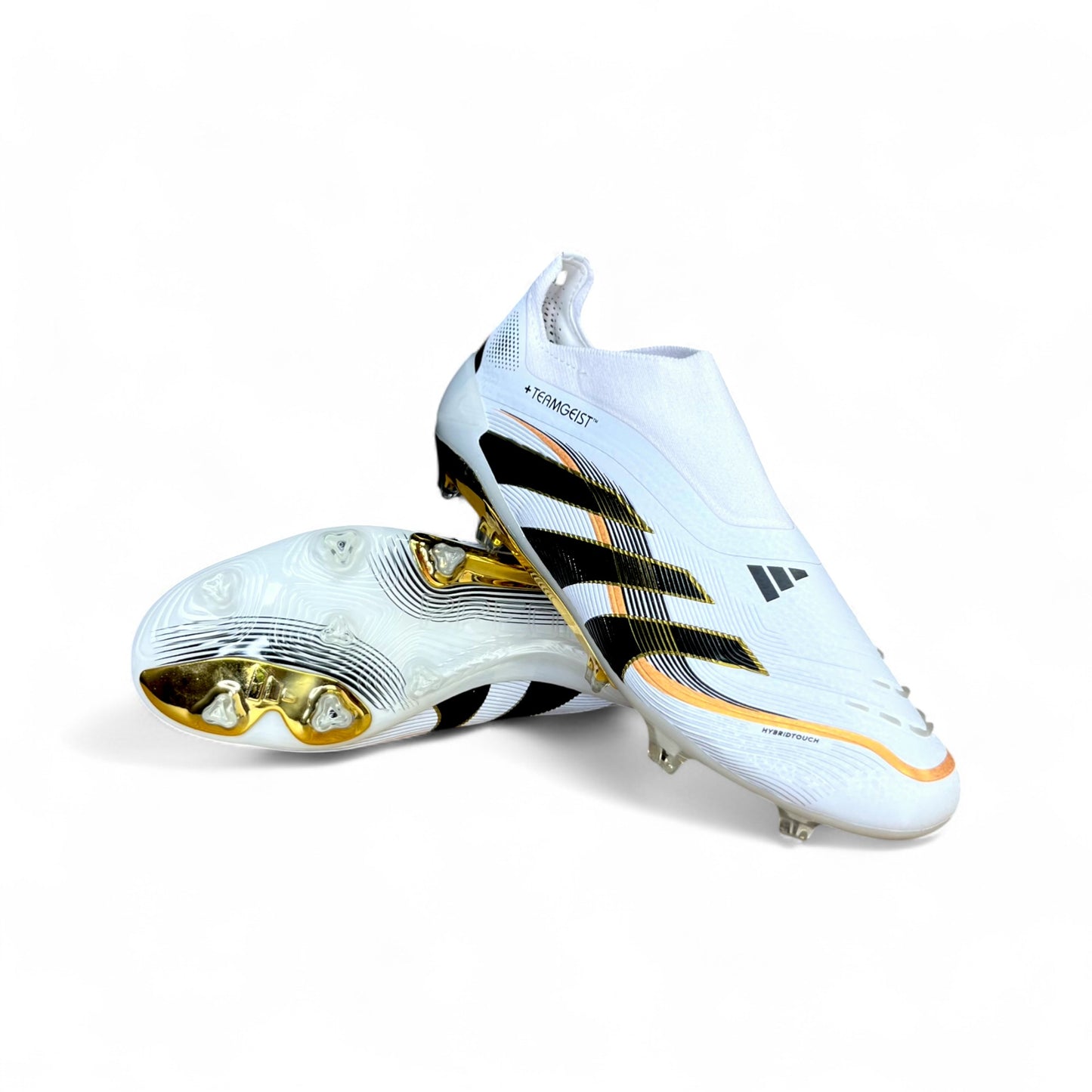Adidas Predator Accuracy+ Teamgeist – Blanco / Oro / Negro