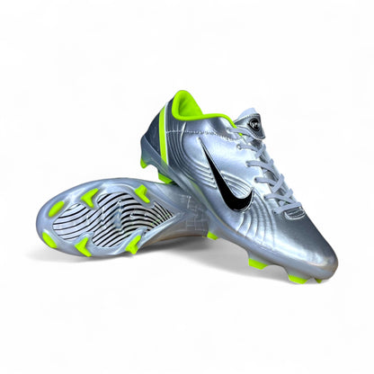 Nike Mercurial R9 Metalic