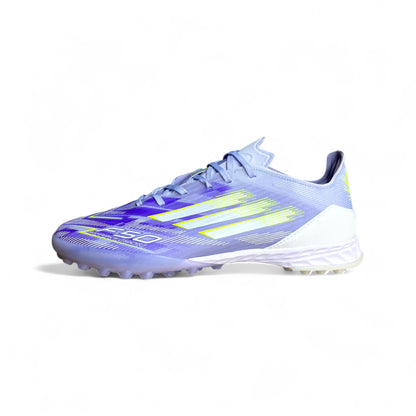 Adidas F50 Ghosted Turf – Edición Lila Neón