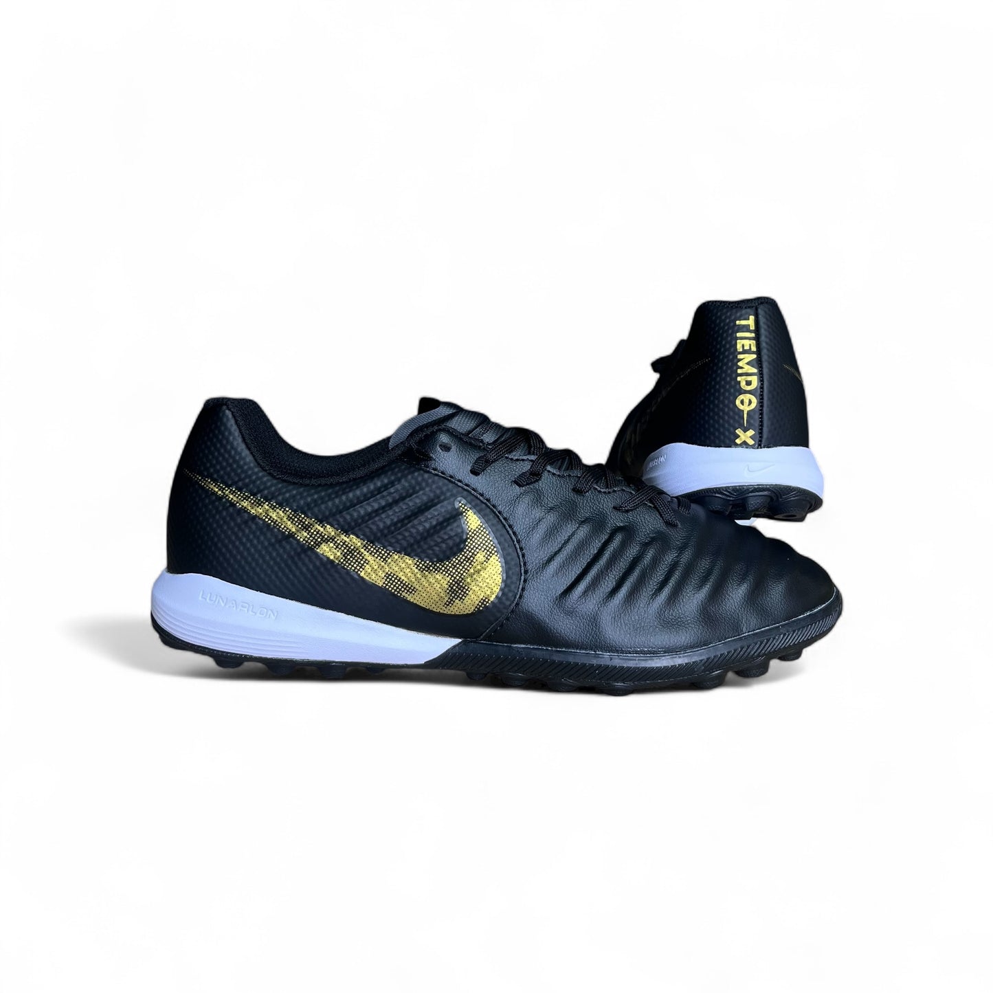Nike Tiempo Legend X Negro Dorado