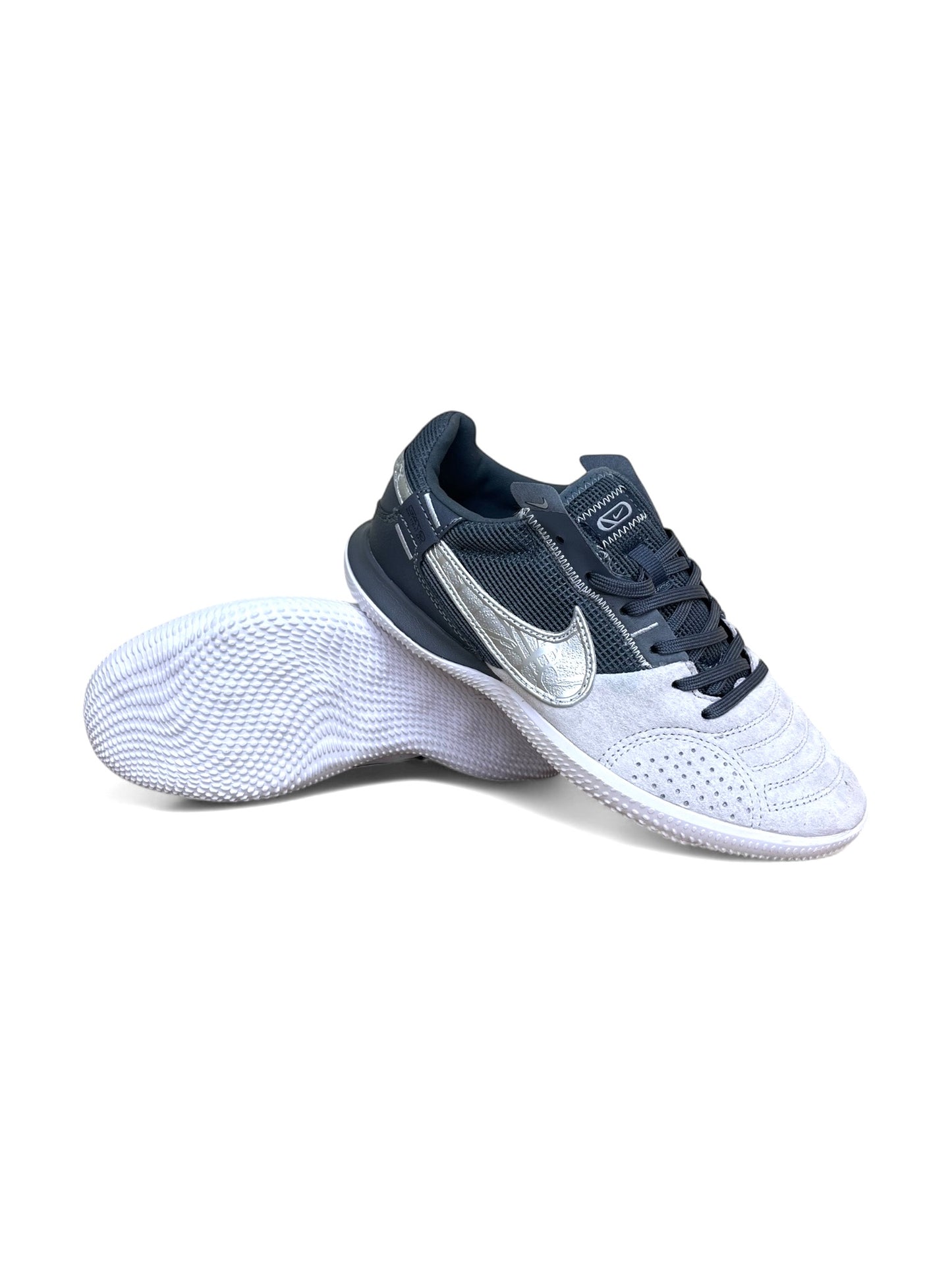 Nike Street Gato Gris Plateado